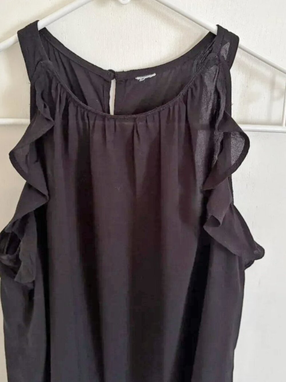 Ruffle Sleeve Pleated Collar Dressy Racerback Black Tank Top Size Small